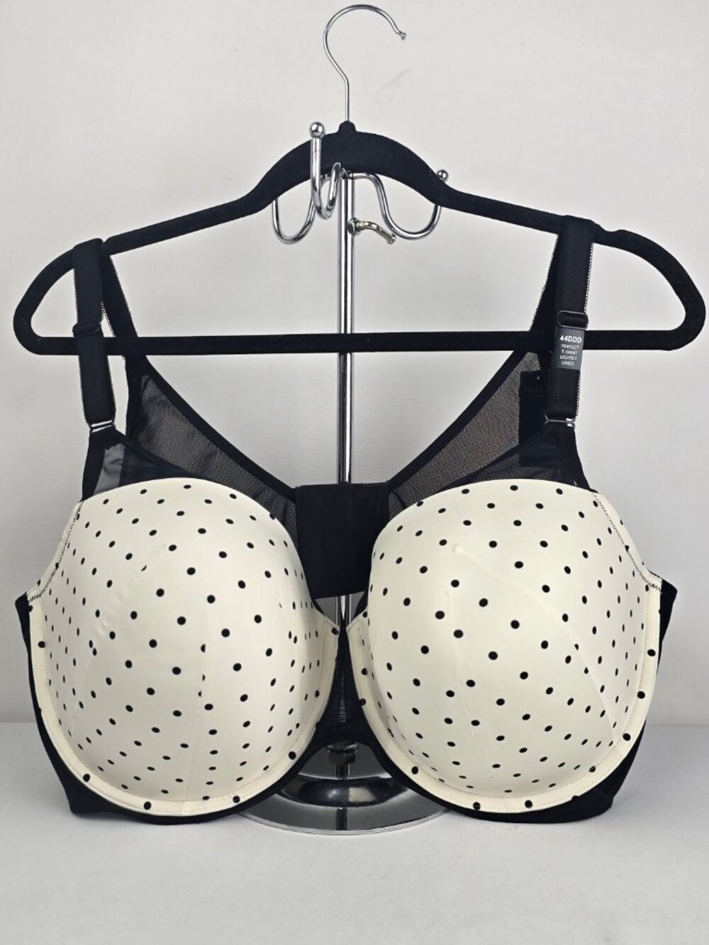 Torrid Polka Dot T-Shirt Bra 44DDD NWT